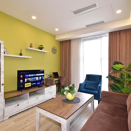 Home4You Apartments On Koghbatsi Erivan Exterior foto
