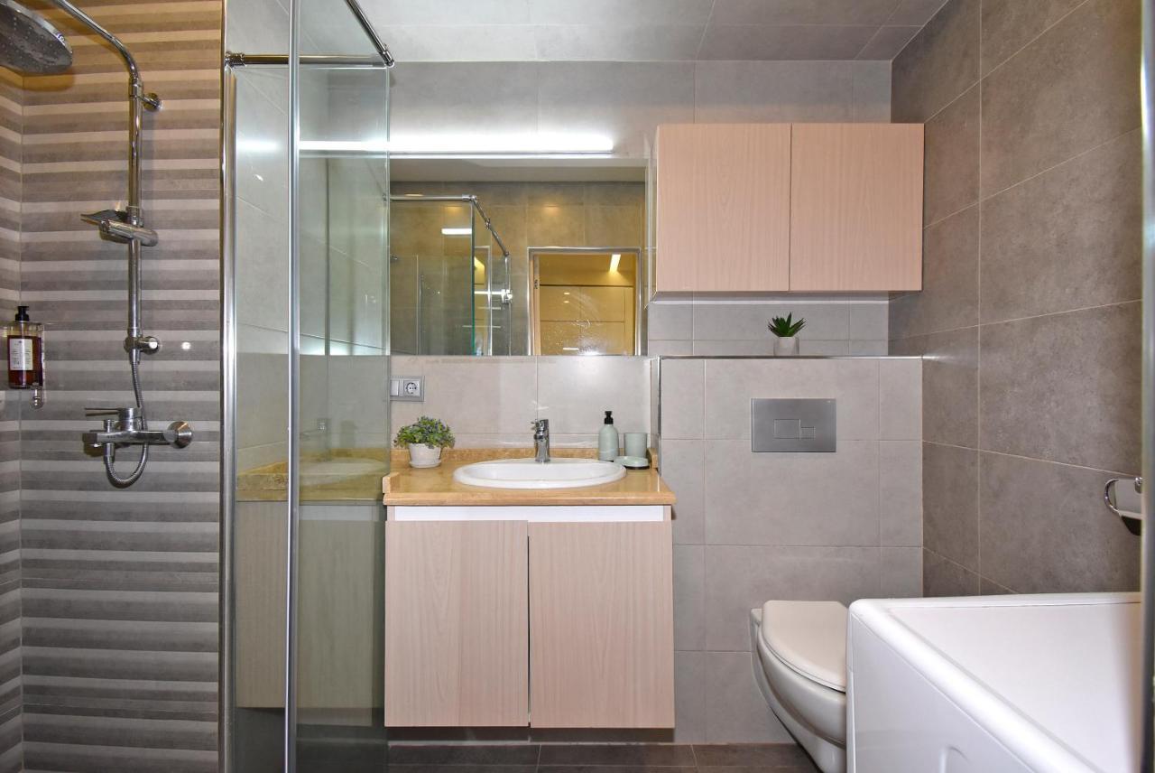 Home4You Apartments On Koghbatsi Erivan Exterior foto