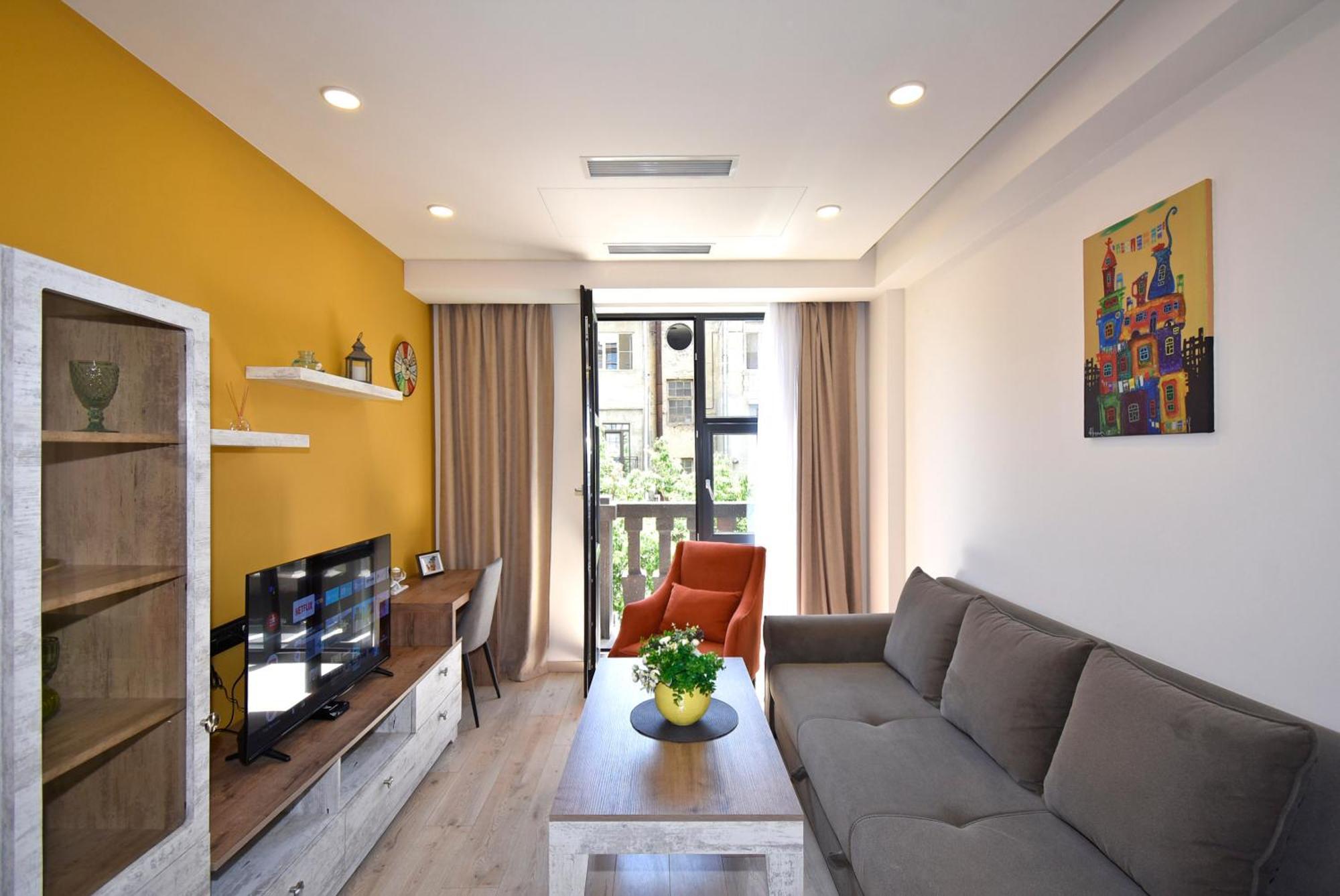 Home4You Apartments On Koghbatsi Erivan Exterior foto